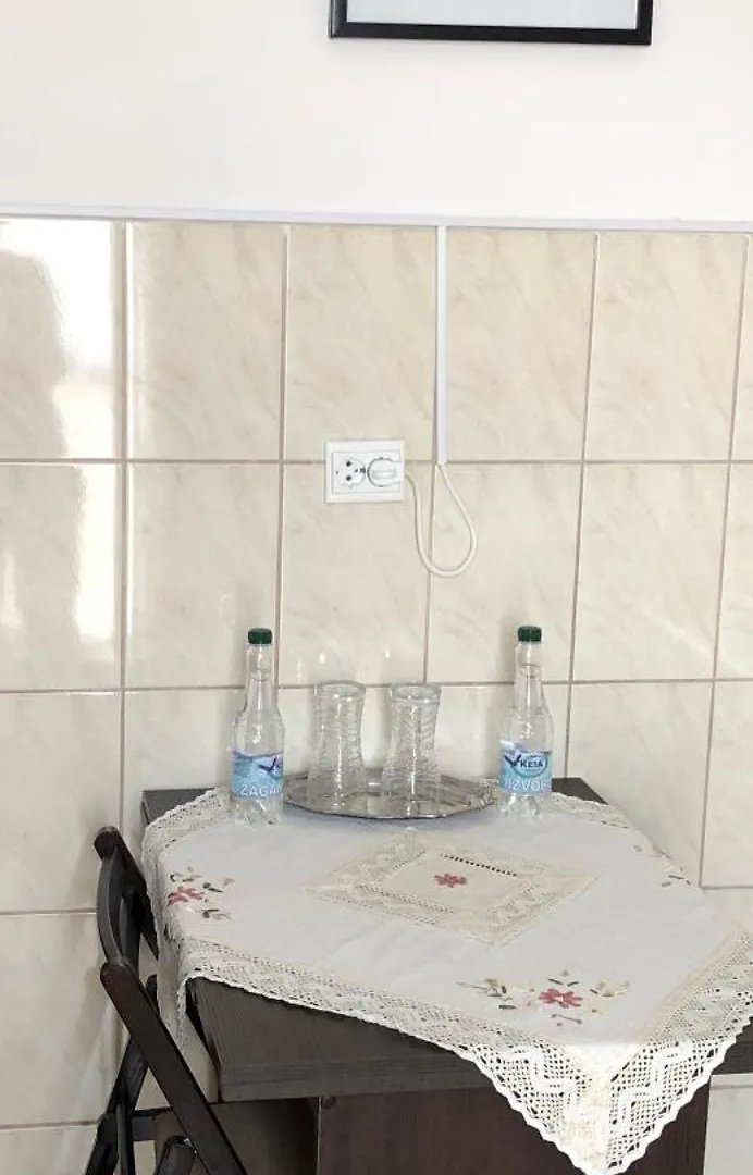 Strada Nerva Traian 11 Garsoniera Apartamento Bucareste