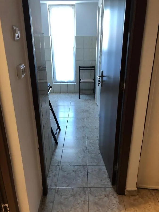 Strada Nerva Traian 11 Garsoniera Apartment Bucharest Romania